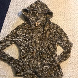 BKE sz Med women’s sweater perfect for Fall